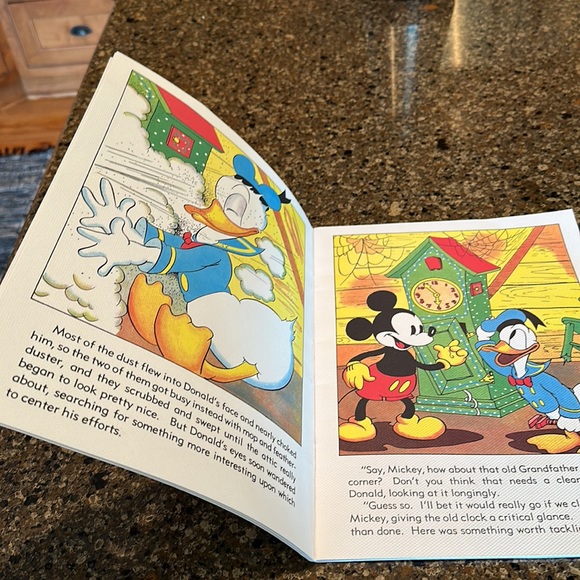 3 beautiful Mickey Mouse picture books from the vintage collection - Picture 8 of 12